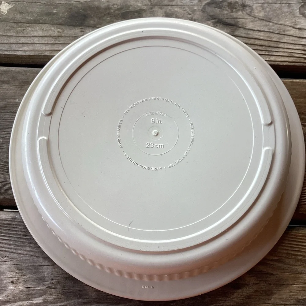 Tupperware Vintage Ultra 21 Pie/Quiche Pan